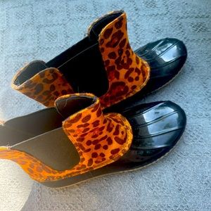 Slip on rain boots size 10